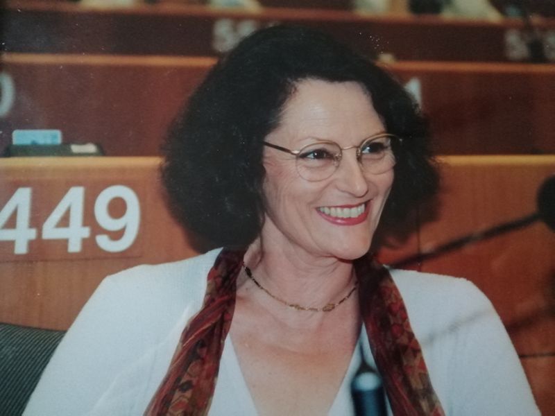 Michèle LINDEPERG